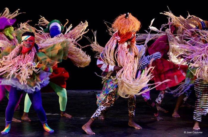 diethnes festival chorou kalamata ioulios performances kentriki skini